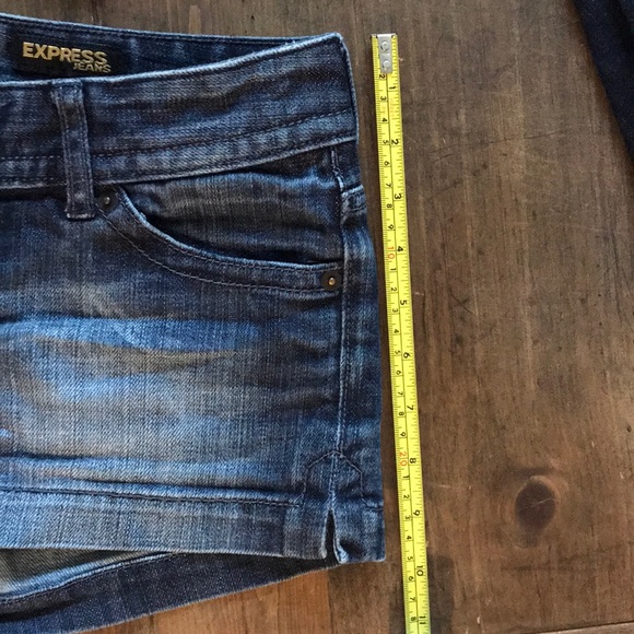 Express jean shorts - Picture 8 of 8